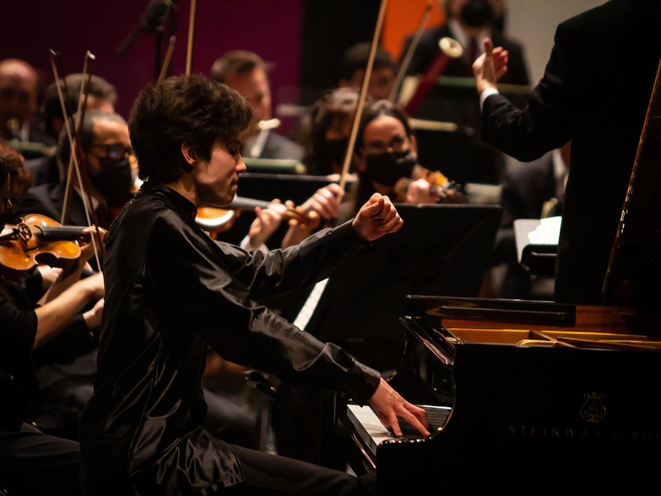 First Prize: Angel Wang (USA)