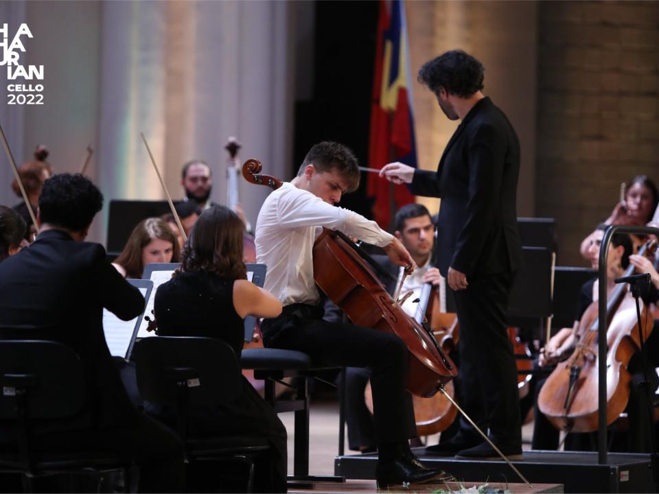 Cello top aram chair